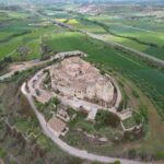 La vila closa de Montfalcó Murallat